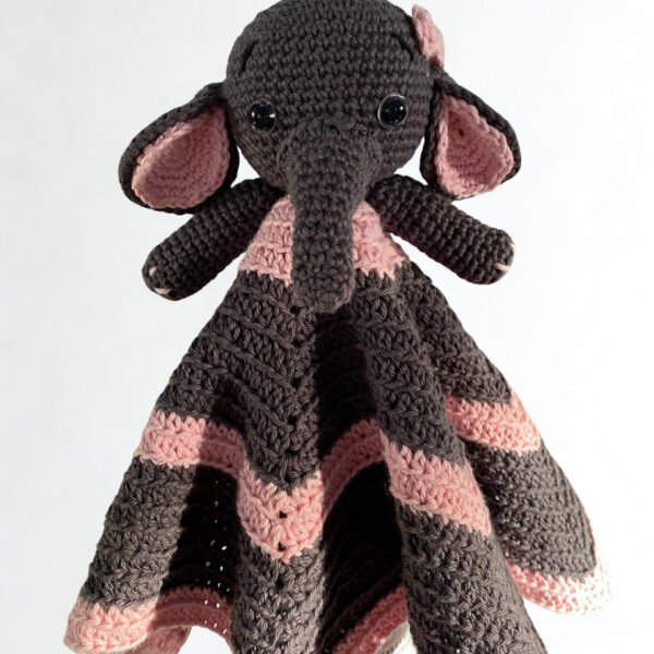 Doudou plat éléphant crochet personnalisé fait main